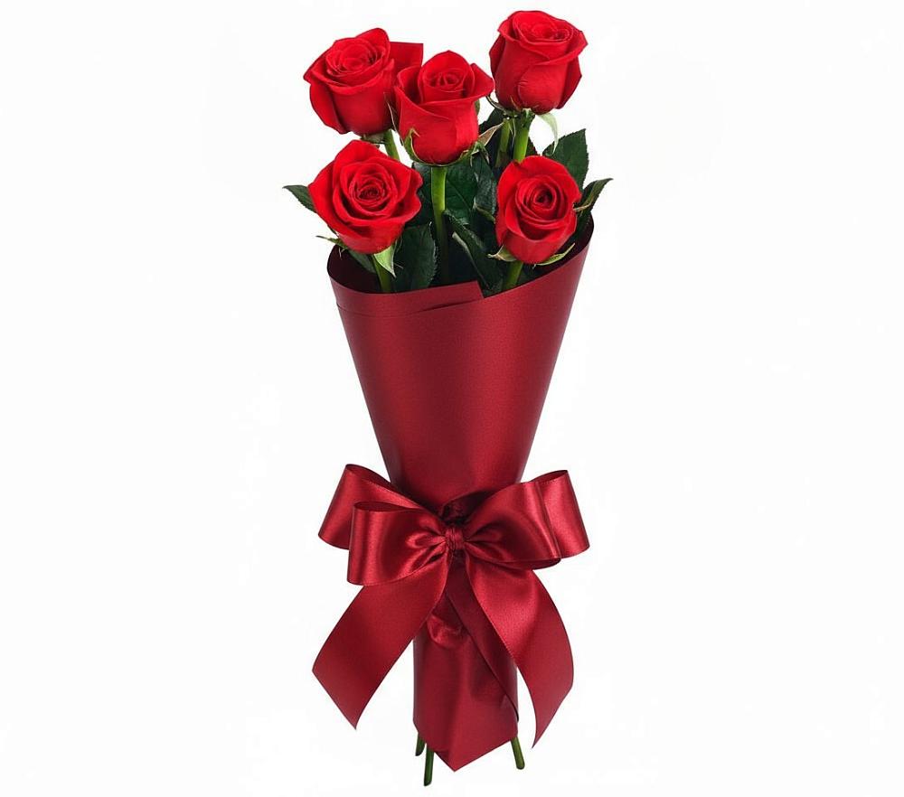 Букет 5 Красных роз Эдлесс Лав в Становом