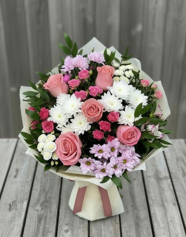 Букет цветов из: Альстромерии, Гвоздики, Розы и Хризантемы в Становом