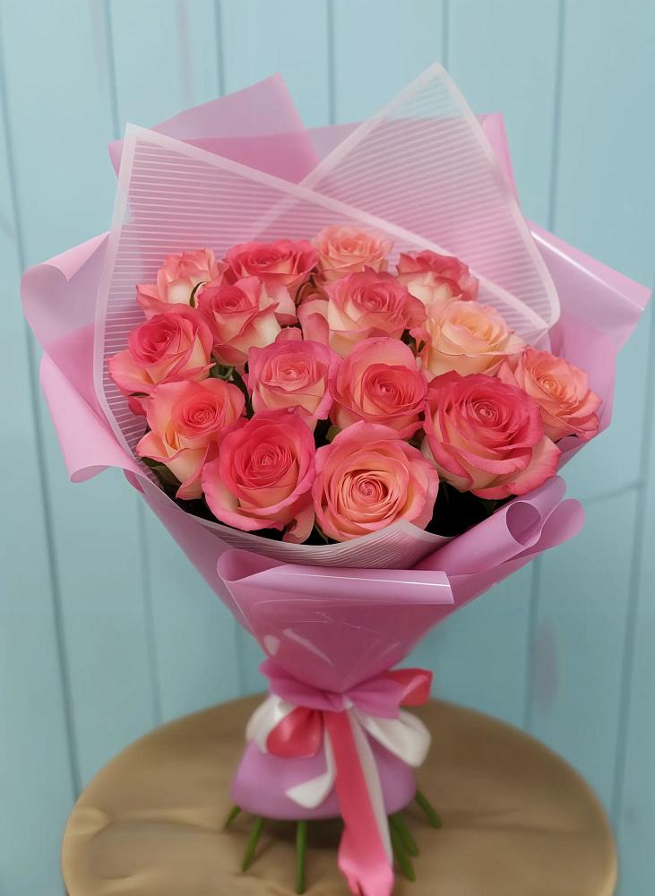 Букет 15 Розовых роз Равель в Становом