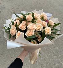 Букет Кремовые розы Латте в Становом