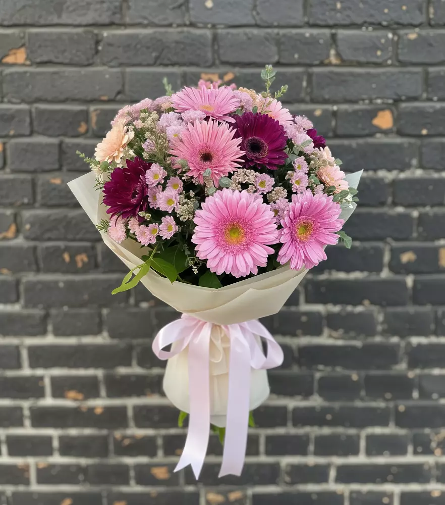 Букет цветов из: Герберы и Хризантемы в Становом