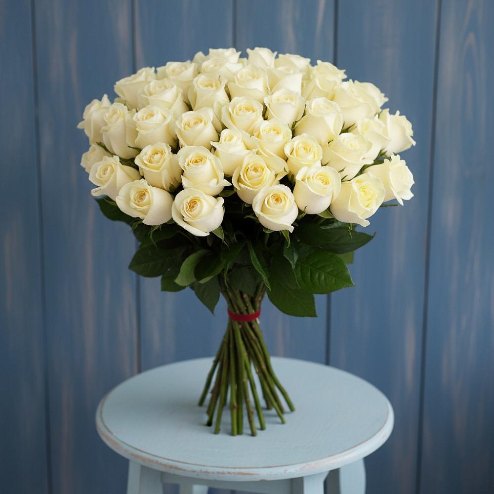 Букет 51 Белая роза Эдлесс Лав в Становом