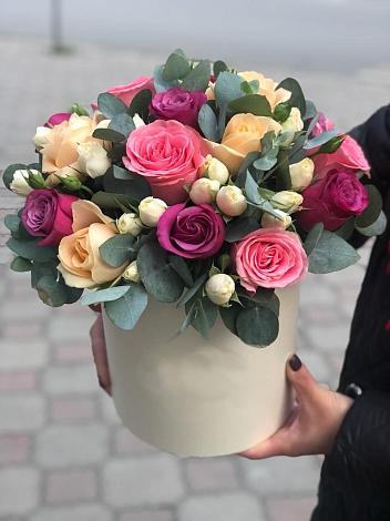 Цветочная композиция из Розы в шляпной коробке в Становом