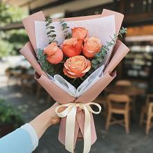 Букет цветов из:  Розы #REPLACE_PRED# Становом