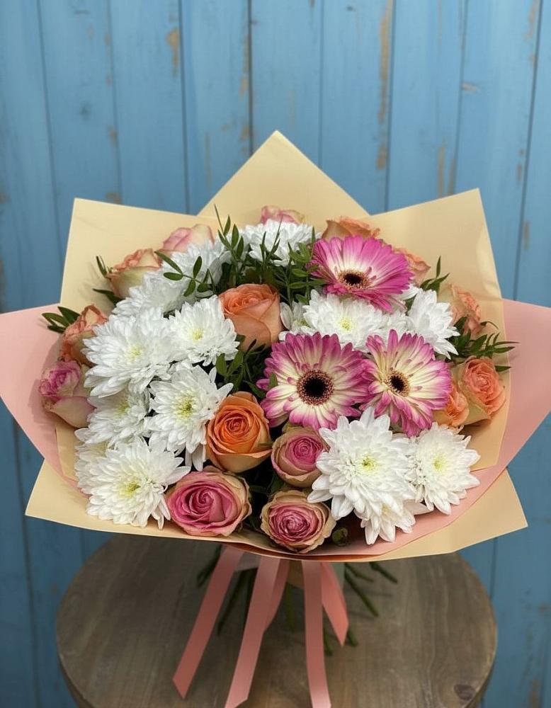 Букет цветов из: Розы, Герберы и Хризантемы в Становом