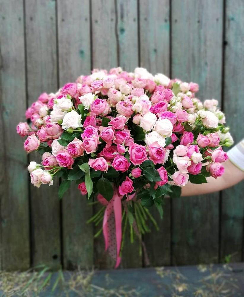 Букет Розовые кустовые розы Натали и Лав Лидия в Становом