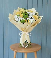 Букет цветов из:  Хризантемы и Розы #REPLACE_PRED# Становом