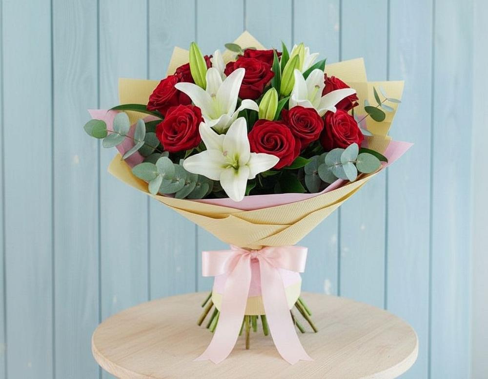 Букет цветов из: Лилии и Розы в Становом